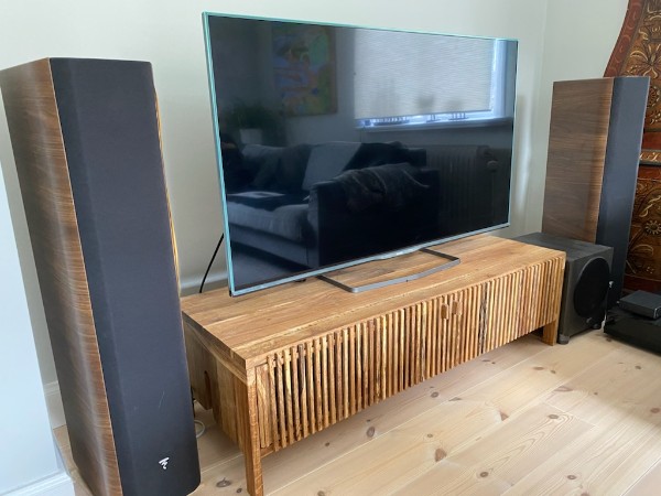 TV-bänk Kjell